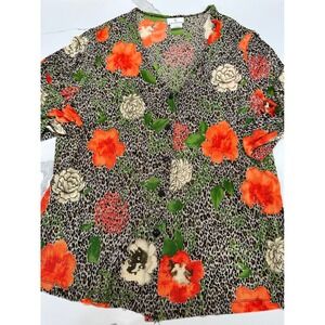The Travel Collection Womens 2X Leopard Floral Button Front Top